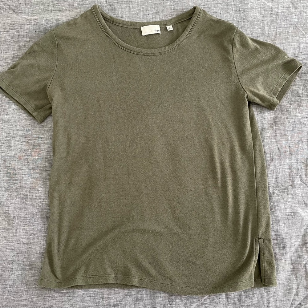 Wilfred free tee